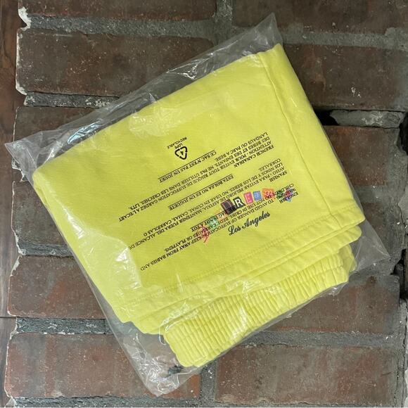 Daydreamer Ransom Note BF Sweat Citron Yellow Shorts XL - Picture 3 of 8